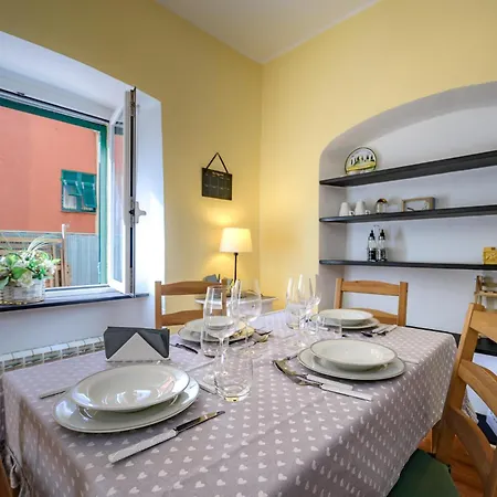 Casa Minni In Boccadasse דירה